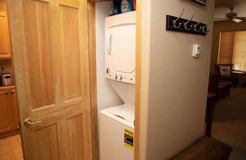 Edwards Apartment | 105 Aspenwood Lodge Condo