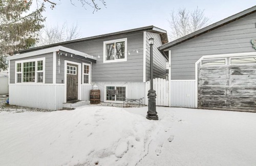 Bozeman House | 11 Mi to Bozeman: Family Home w/Movie Room!
