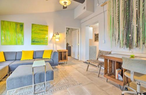 Laveen Village House | 11 Mi to Dtwn Phoenix! Mtn-View Retreat w/Hot Tub