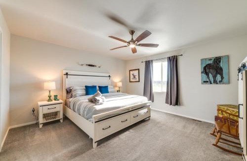 Fort Collins House | 11 Mi to Fort Collins: Wellington Retreat w/Patio