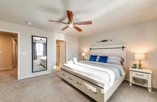 Fort Collins House | 11 Mi to Fort Collins: Wellington Retreat w/Patio