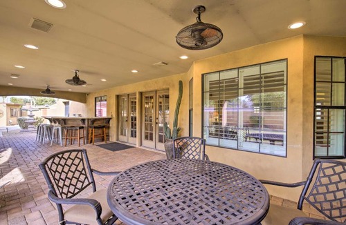Tempe House | 11 Mi to Phoenix: Group Escape w/Patio & Bar!