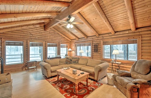 Pinetop House | 11 Mi to Rainbow Lake: Family Home w/Large Yard