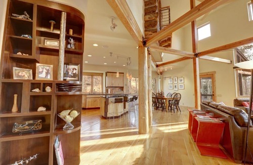 Hamilton Creek House | 11 Stormwatch Circle