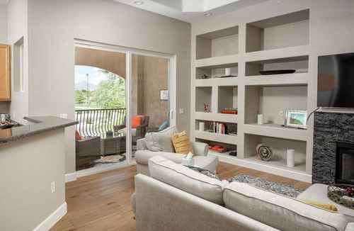North Scottsdale Condo | 1100 m² Condo ∙ 2 bedrooms ∙ 5 guests