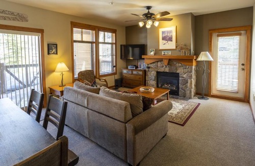 Salt Lake Mountain Resorts Apartment | 1102 - Two Bedroom Standard Eagle Springs West