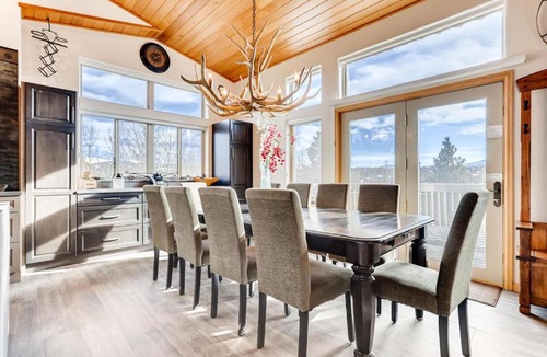 Wildernest House | 122 Kings Court by Book by Owner