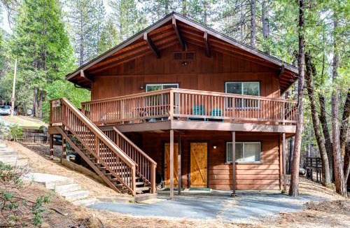 North Wawona House | 12B Star Gazers