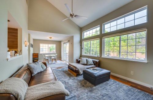 Arvada House | 13 Mi to Dtwn Denver: Arvada Townhome w/Deck
