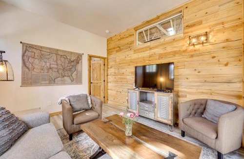 Colorado Springs Apartment | 13 Mi to USAFA: Peaceful Colorado Springs Getaway!