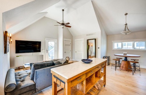 North Central Westminster Apartment | 14 Mi to Dtwn Denver: Sleek Westminster Home