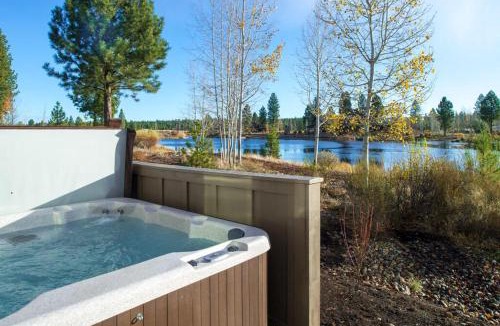 Sunriver House | 17 Caldera Cabin