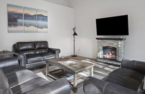 Oregon Water Wonderland House | 172 Avocet home