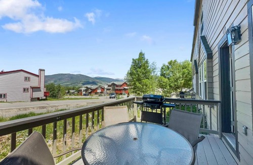 Wildernest Apartment | 173 Buffalo Drive