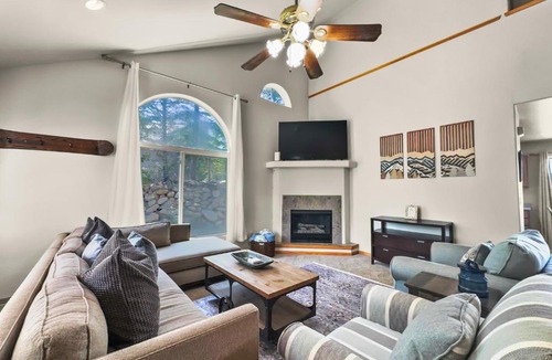 Wildernest Apartment | 173 Buffalo Drive
