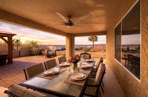 Lake Havasu City Villa | 18x60 Boat Pad Game Room-Lake View Villa-Hot Tub