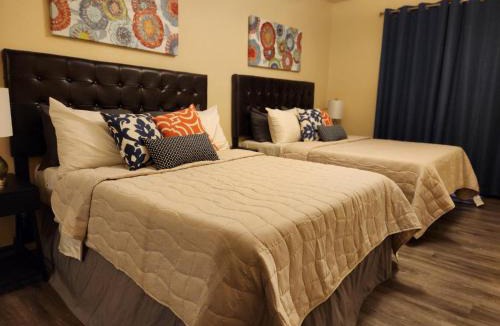 Keeling Apartment | 2-bed condo, cook-ready kitchen, and laundry, 5-8 minutes from University of Arizona and downtown Tucson