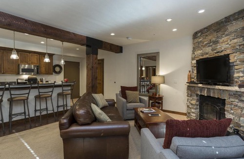 Deer Valley Apartment | 2 Bedroom Condo with Spa - Silver Baron Lodge