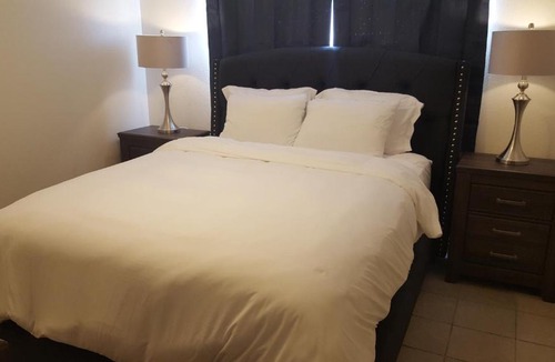 Winchester Apartment | 2 bedrooms, 8 min. to the strip