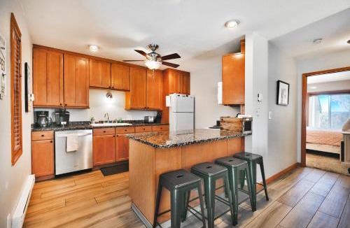 South Snyderville Basin Apartment | 2 br across from Park City Canyons Village Views!