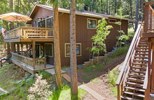 Twain Harte House | 2 cabins-22 guests-2 hot tubs-Lake Access-Glamping