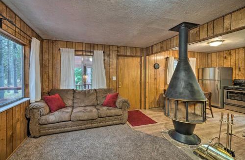 Island Park House | 2 Cozy Island Park Cabins w/Near the Lake!