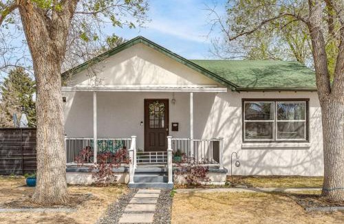 Virginia Village House | 2 Mi to Cherry Creek Trail! Family Home w/Patio