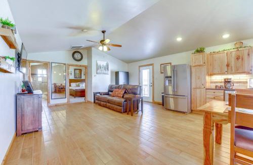 Fruita House | 2 Mi to Dinosaur Journey Museum: Mtn-View Haven!
