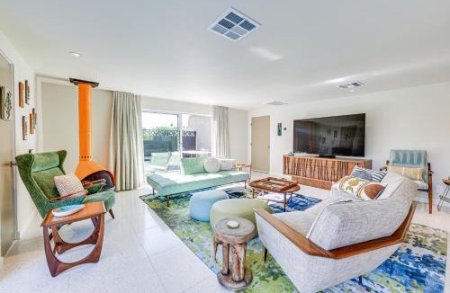 Palm Springs House | 2 Mi to Downtown: Luxe Palm Springs Home!