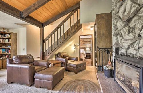 Grand Lake House | 2 Mi to Grand Lake: Cabin w/Fireplace & Library!