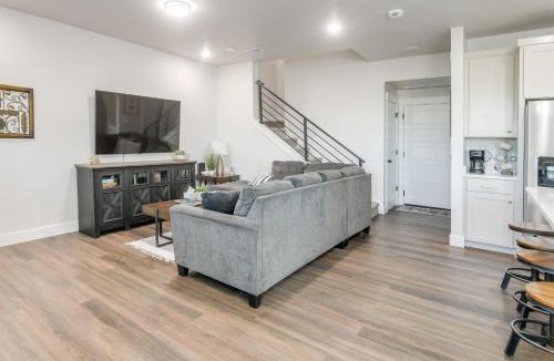 Idaho Falls House | 2 Mi to Hospitals: Newly Built Idaho Falls Retreat