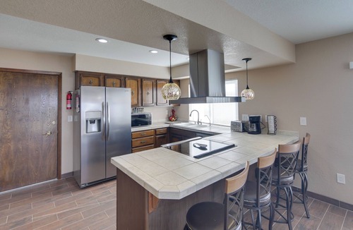 Lake Havasu City House | 2 Mi to Lake Havasu: Private Oasis w/Pool & Views