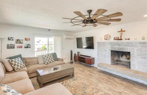 Lake Havasu City House | 2 Mi to Lake Havasu & Dtwn: Home w/Game Room!