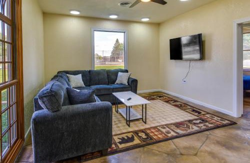 Newton Apartment | 2 Mi to Main St: Newton Guest House