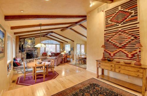 Sun Valley House | 2 Mi to River Run Day Lodge: Family-Friendly Home