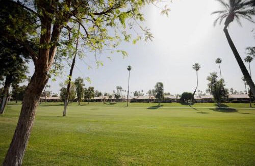 Palm Desert House | 2 Pools, Golf View, 2 Kings, 1 Full, 1 Twin, Luxury Home