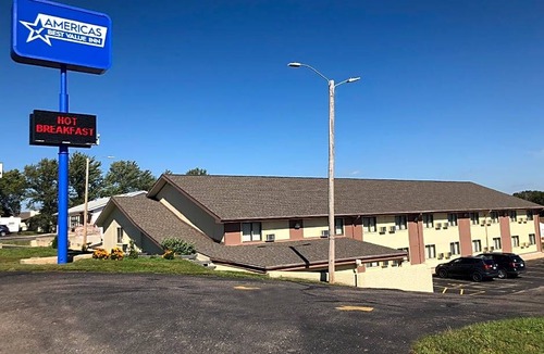 Beatrice Hotel | 2-Star Hotel ∙ Americas Best Value Inn Beatrice