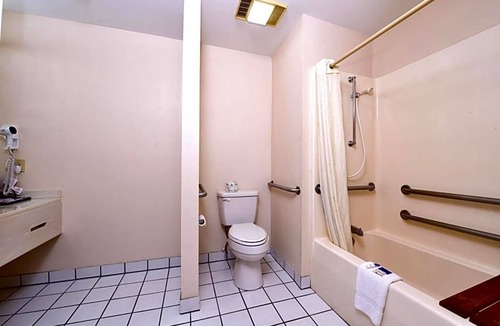 Sullivan Hotel | 2-Star Hotel ∙ Americas Best Value Inn Sullivan