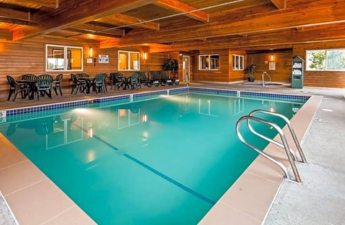 Pinedale Hotel | 2-Star Hotel ∙ Best Western Pinedale Inn