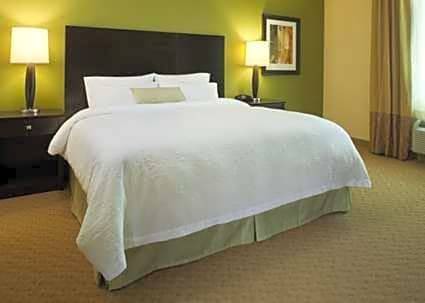 Brigham City Hotel | 2-Star Hotel ∙ Hampton Inn Brigham City