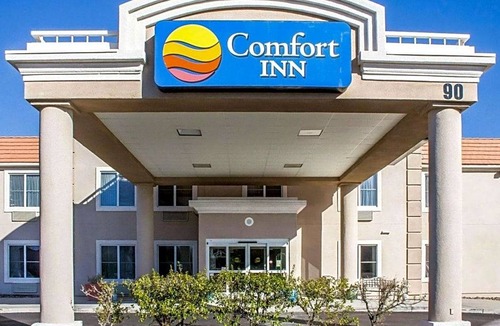 Green Valley Hotel | 2-Star Hotel ∙ Comfort Inn Green Valley I-19