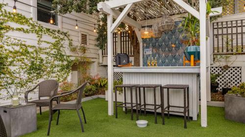 Cayucos House | 2 Studios at Cayucan Bungalows by AvantStay
