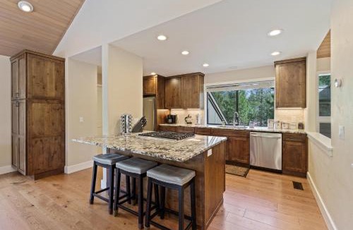 Sunriver House | 20 Aspen Home
