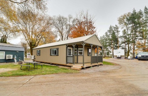 Columbia Falls Apartment | 20 Mi to Glacier Nat’l Park: Columbia Falls Studio
