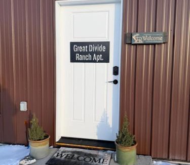 Divide Apartment | 20 min from Butte, minutes from The Big Hole River