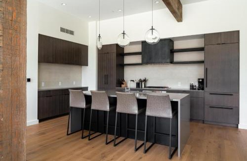Big Sky Apartment | 212 LakeLodge by Moonlight Basin Lodging