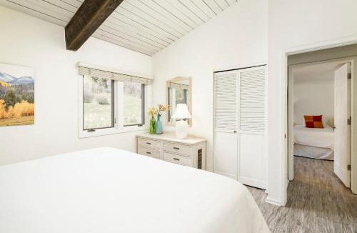 Snowmass Village Apartment | 21E by SkyRun Aspen