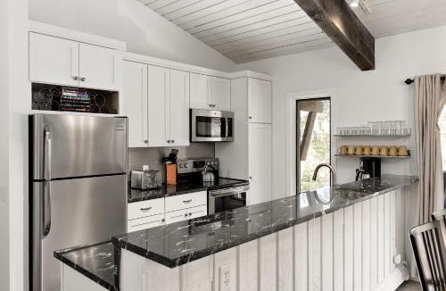 Snowmass Village Apartment | 21E by SkyRun Aspen
