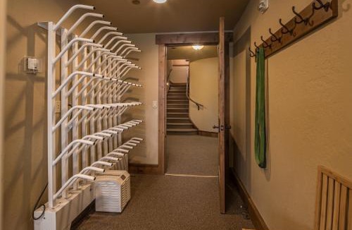 Big Sky House | 22 Lower Cascade Ridge