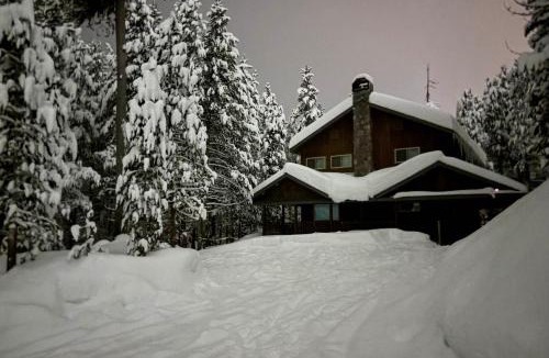 Island Park House | 22 Mi to Yellowstone! Swiss Cabin in Mack's Inn
